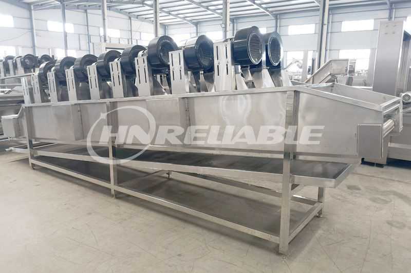 Continuous dewatering machine