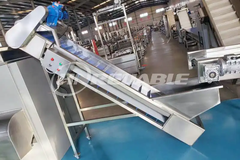 Vegetable elevator