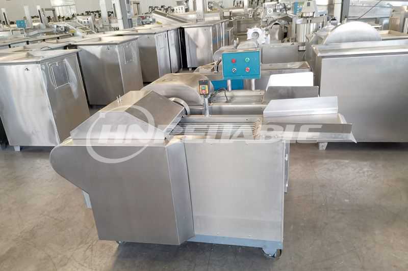 Multi-function vegetable cutting machine