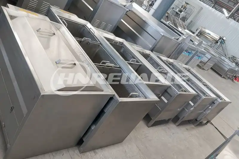 Vegetable frying machine