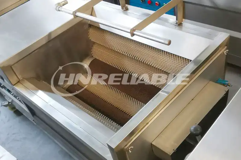 How do you clean carrots in an industrial carrot cleaning machine?